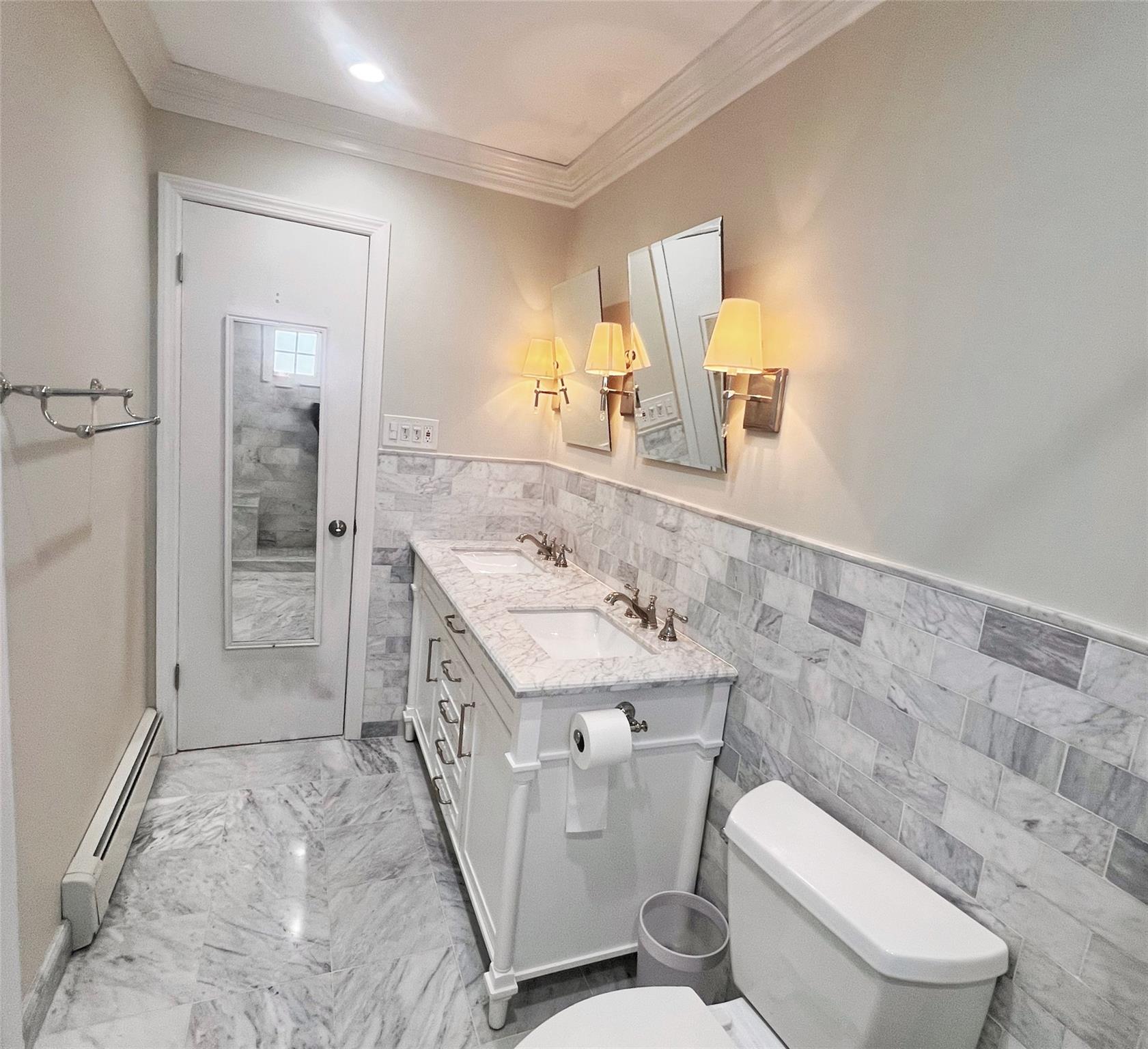 1702 Lakeview Avenue, Seaford, New York image 16