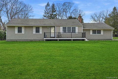 8 Kemswick Drive Stony Brook NY 11790
