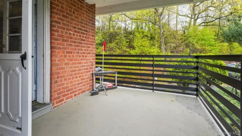 Condo For Sale - 1133 Midland Avenue #3K<br/> Bronxville, NY 10708