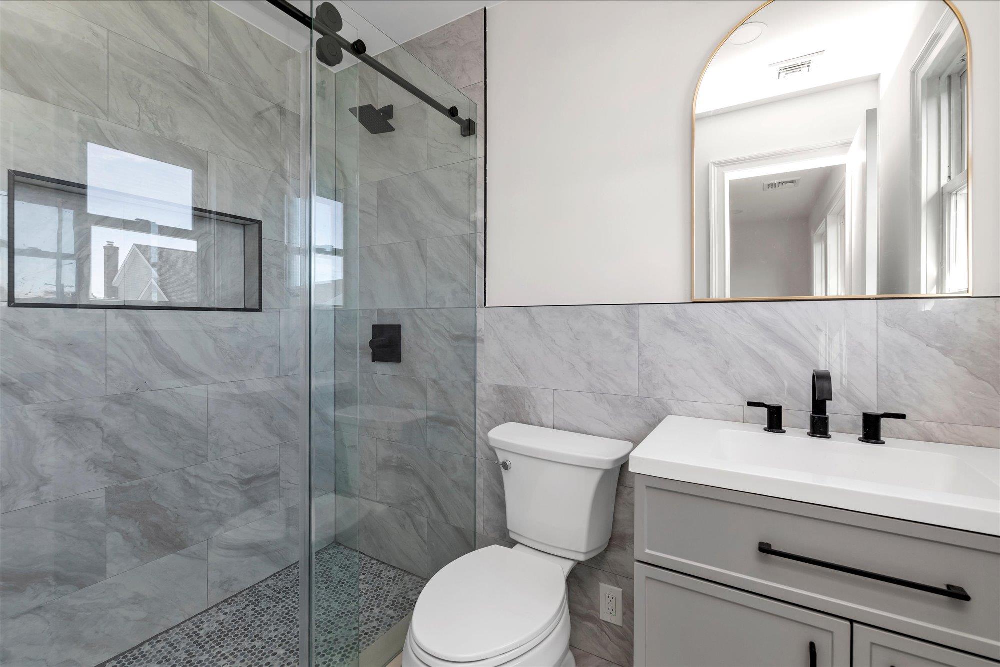 44 Cambria Road, Syosset, New York image 18