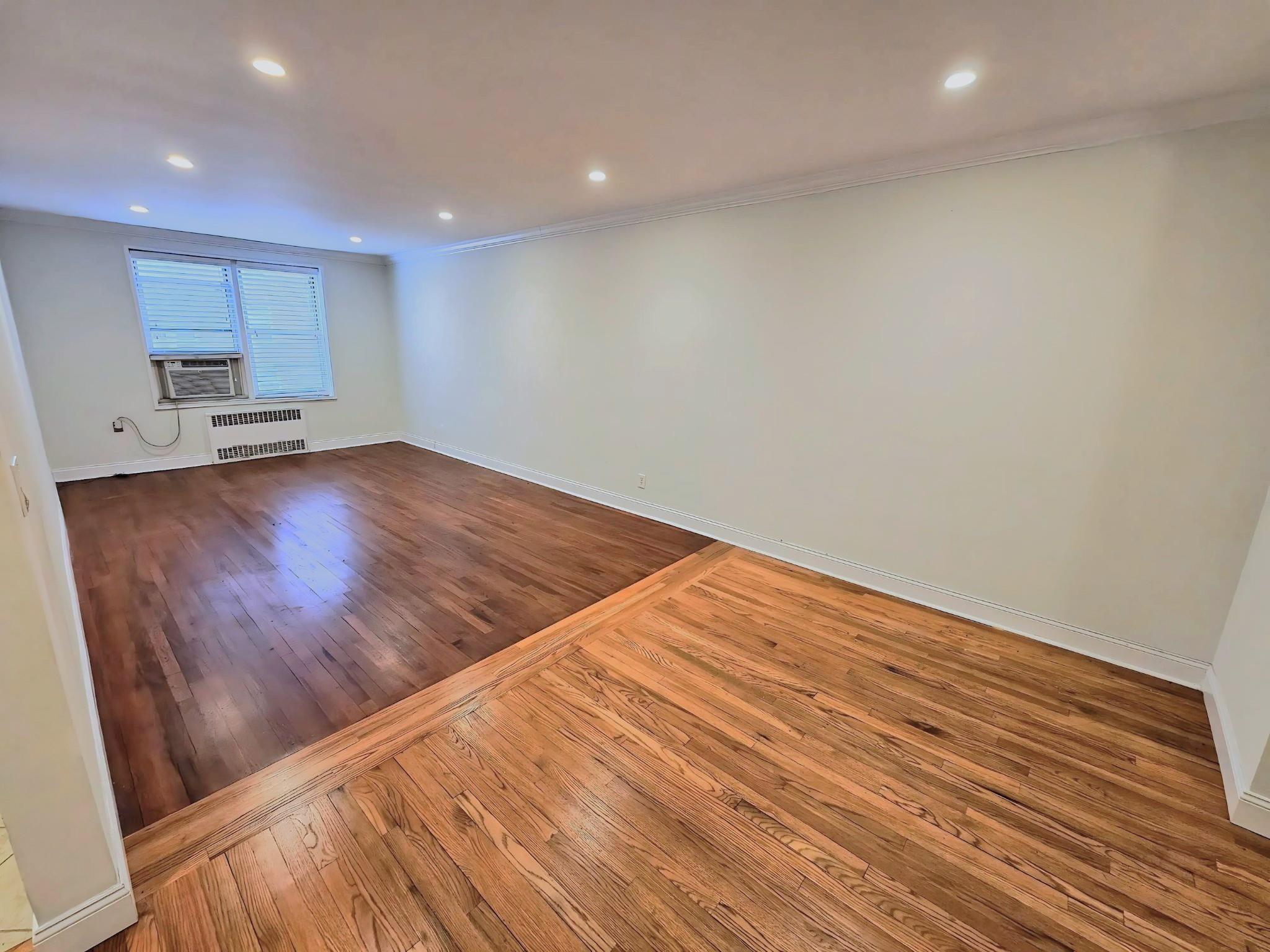 501 Riverdale Avenue 2J