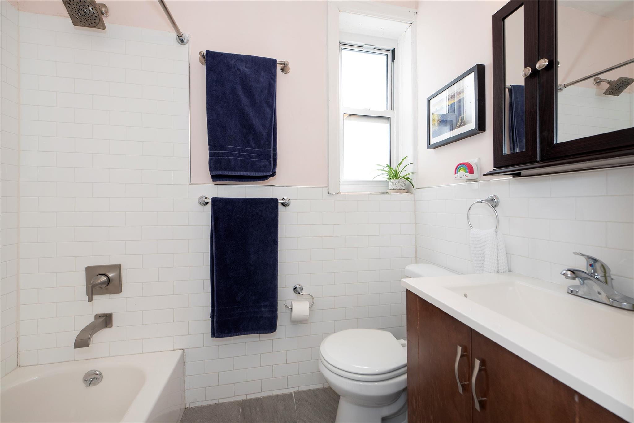 35-53 77 Street #2C, Jackson Heights, New York image 8