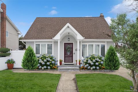 1066 Merillon Avenue, Westbury, NY 11590 - MLS#: 962464