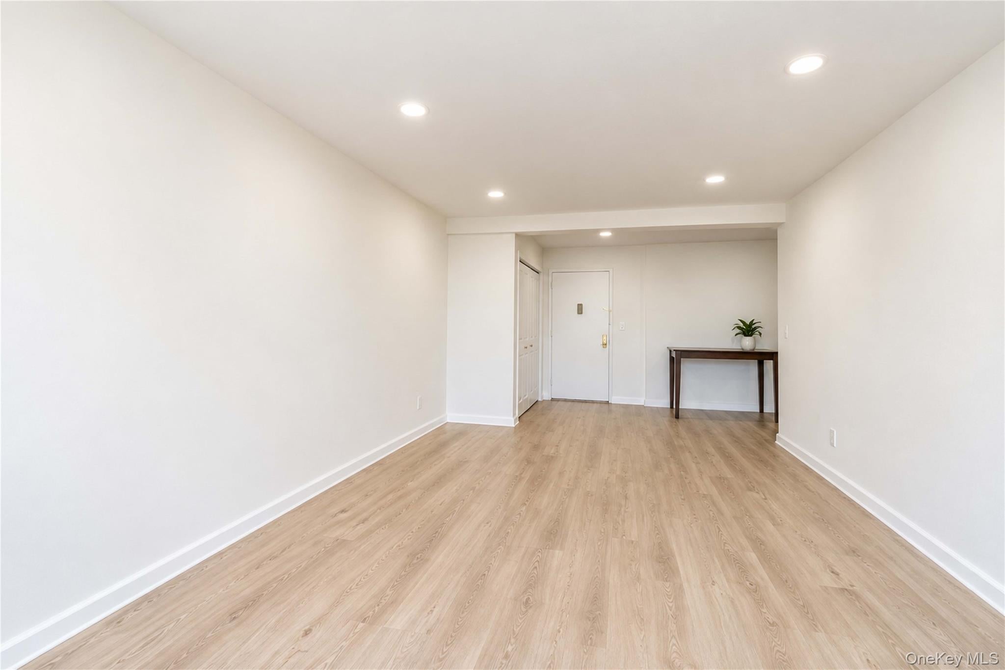 145 Lincoln Avenue 6x