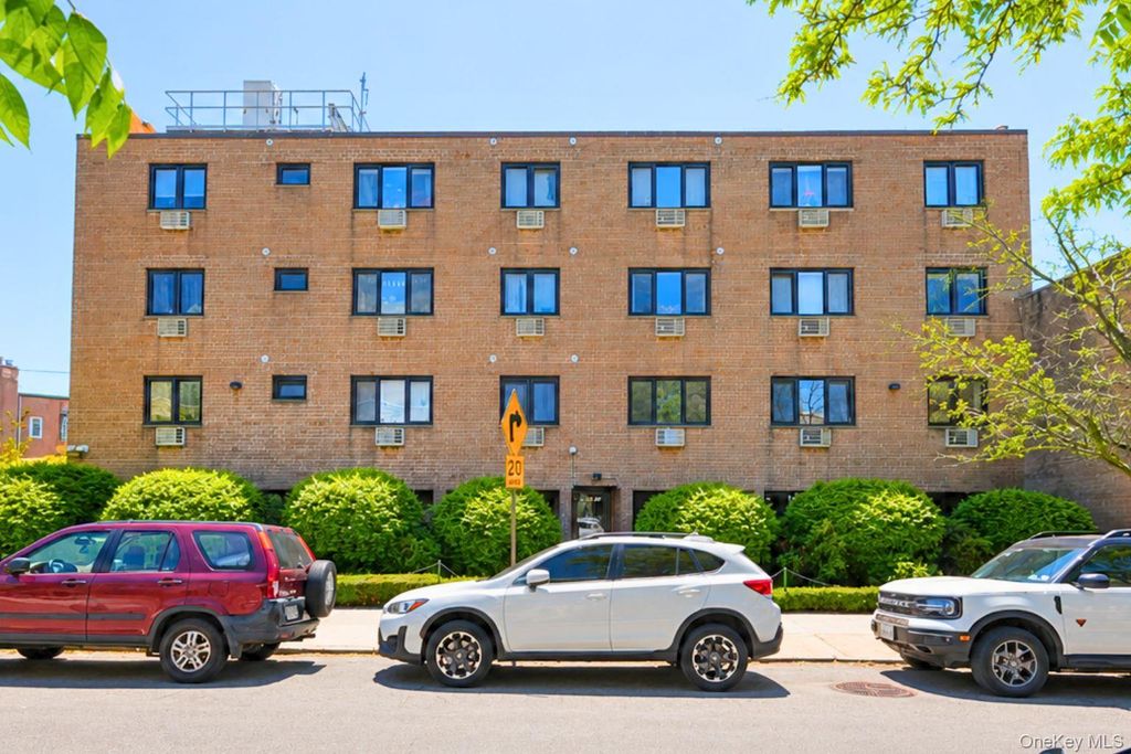 Photo of 6236 59th Drive #B2, Maspeth, NY 11378 (MLS # 1006092)
