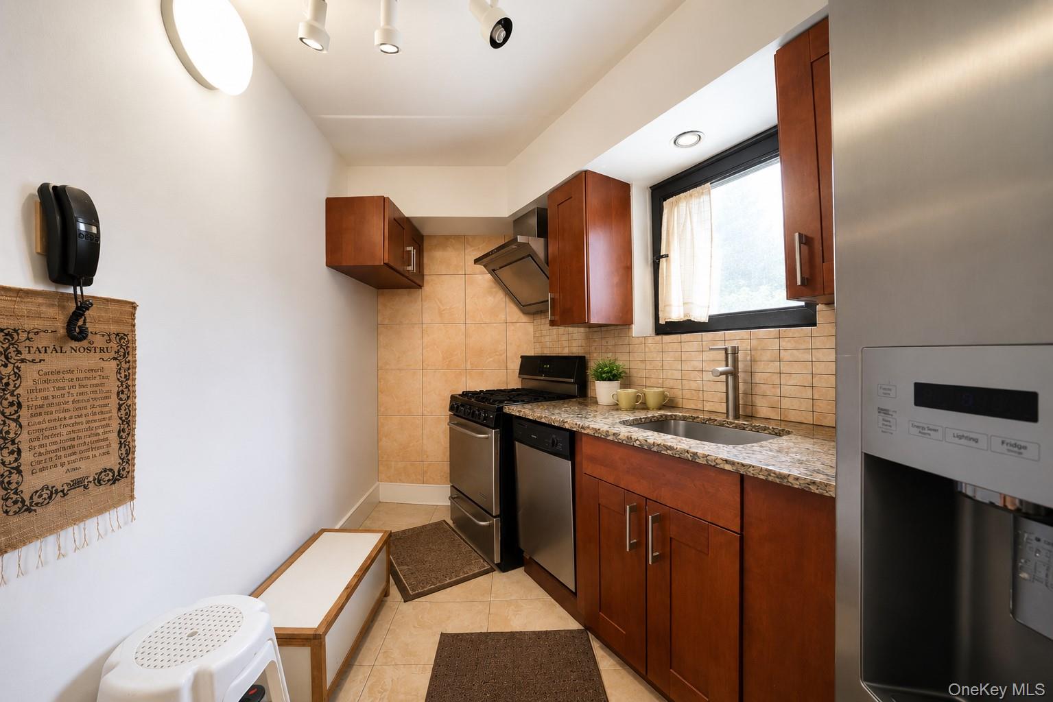 6236 59th Drive B2