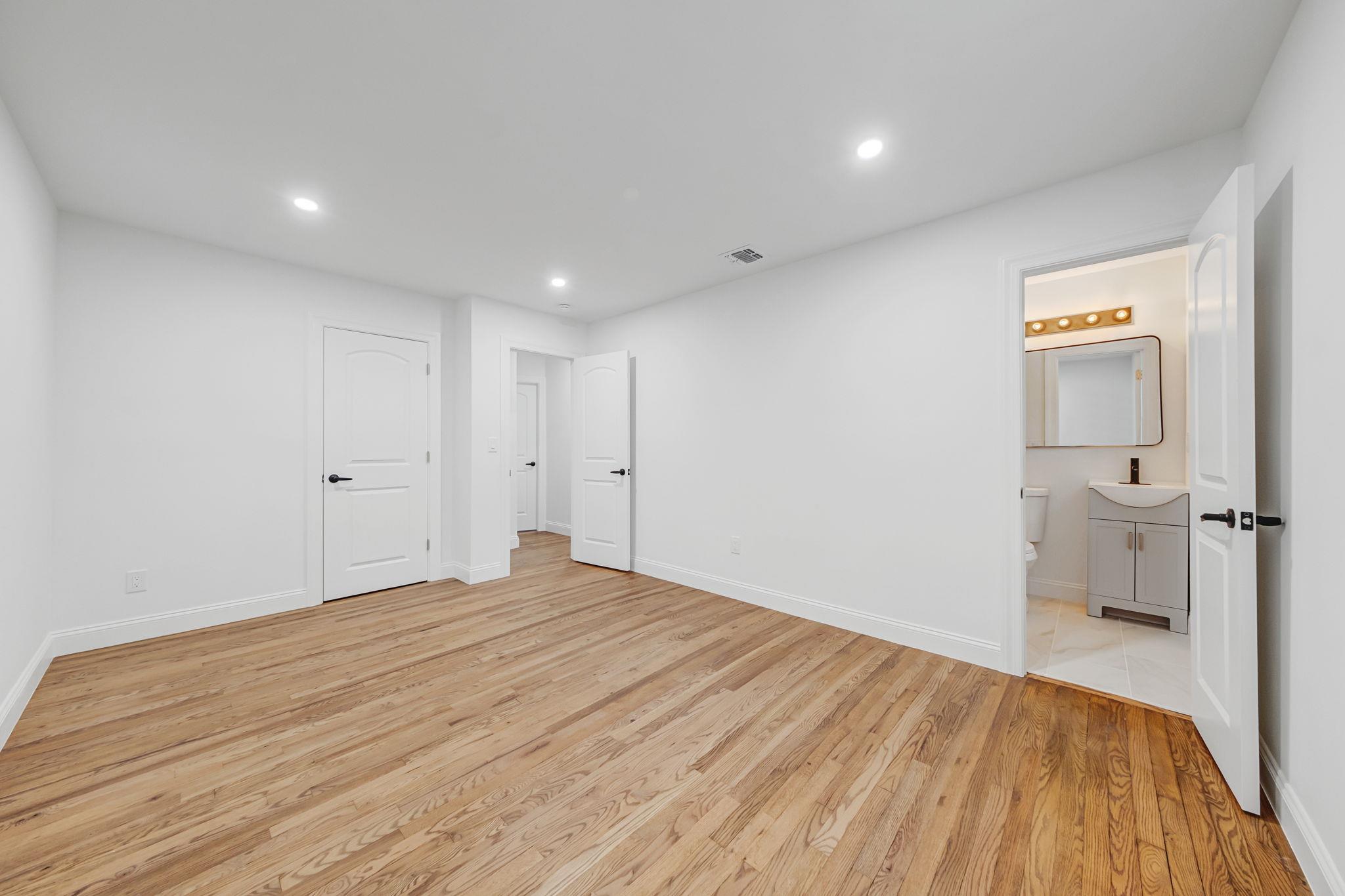 71 Selden Boulevard, Centereach, New York image 16