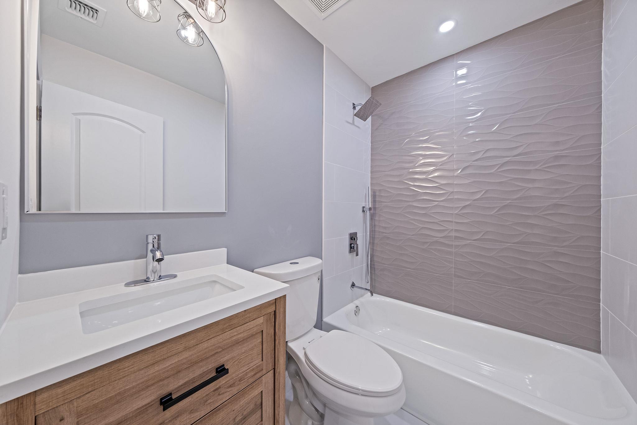 71 Selden Boulevard, Centereach, New York image 21