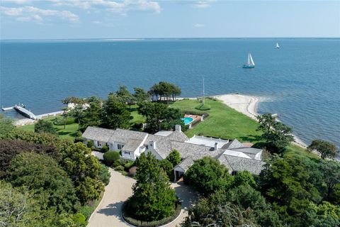 16 Point Road Bellport Village NY 11713
