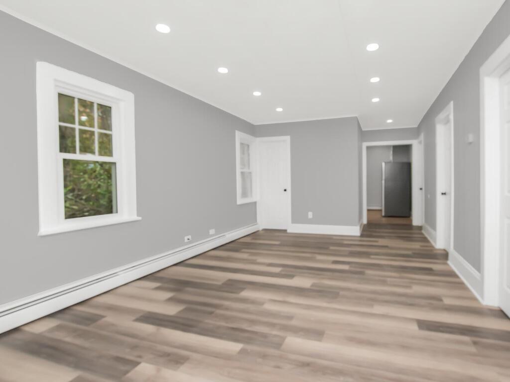 21 N Lane Street, Port Jervis, New York image 6