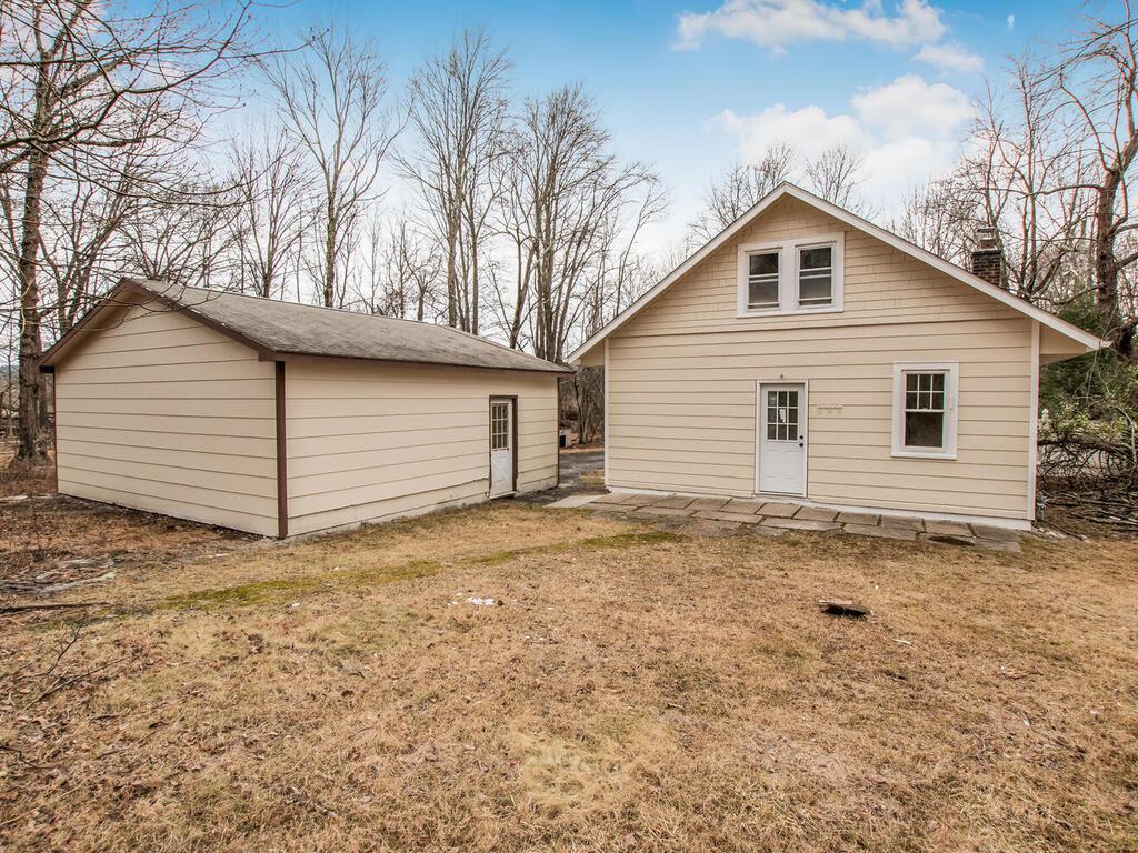 21 N Lane Street, Port Jervis, New York image 17