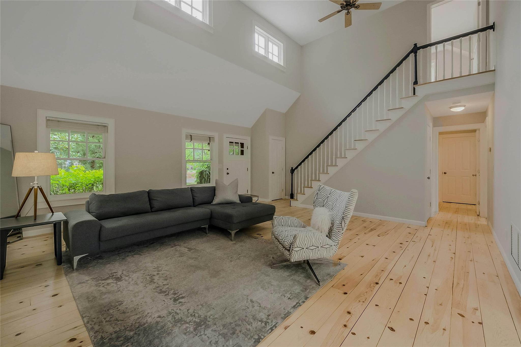 11 The Pkwy Pkwy, Southampton, New York image 8