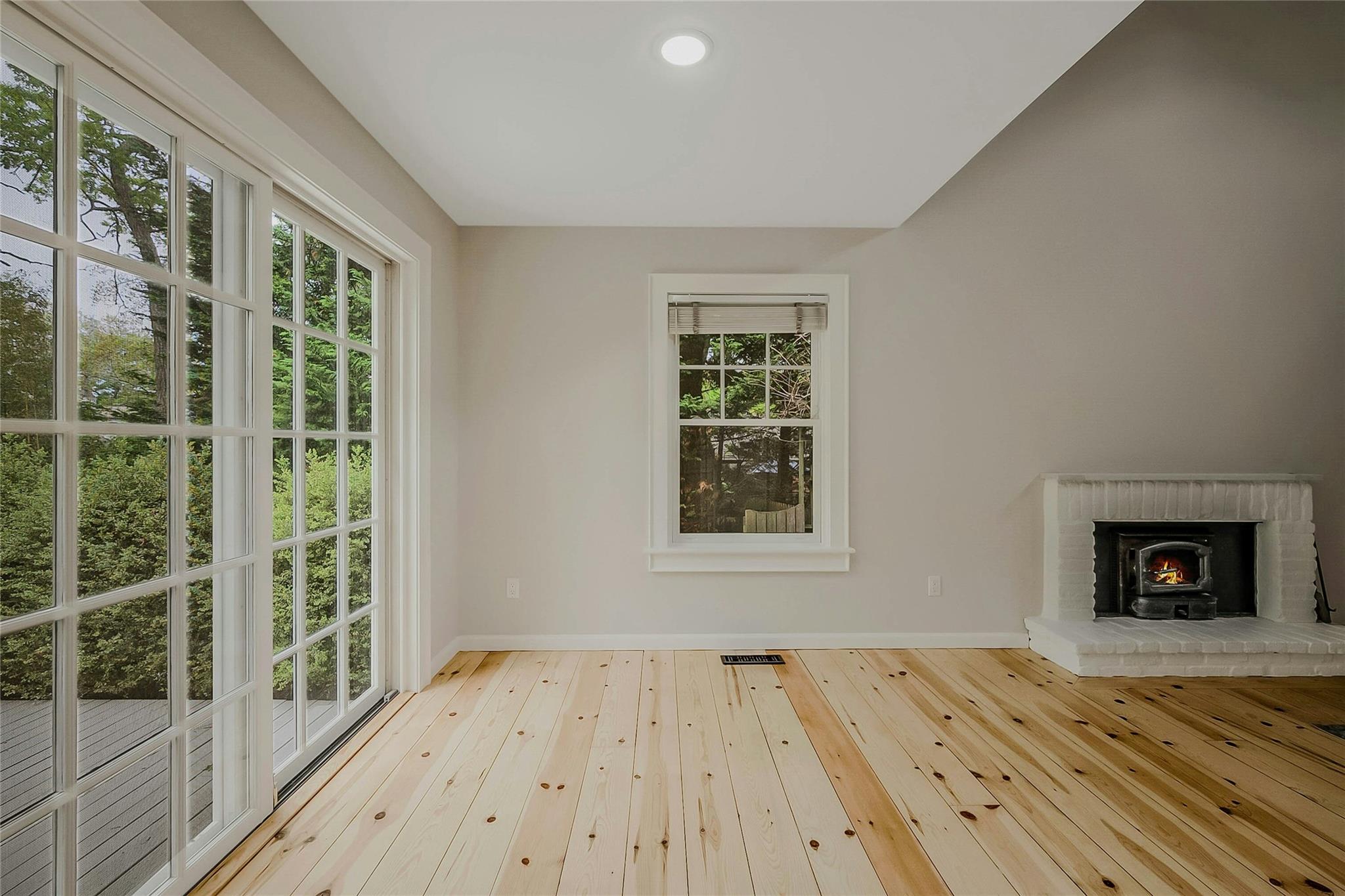 11 The Pkwy Pkwy, Southampton, New York image 10