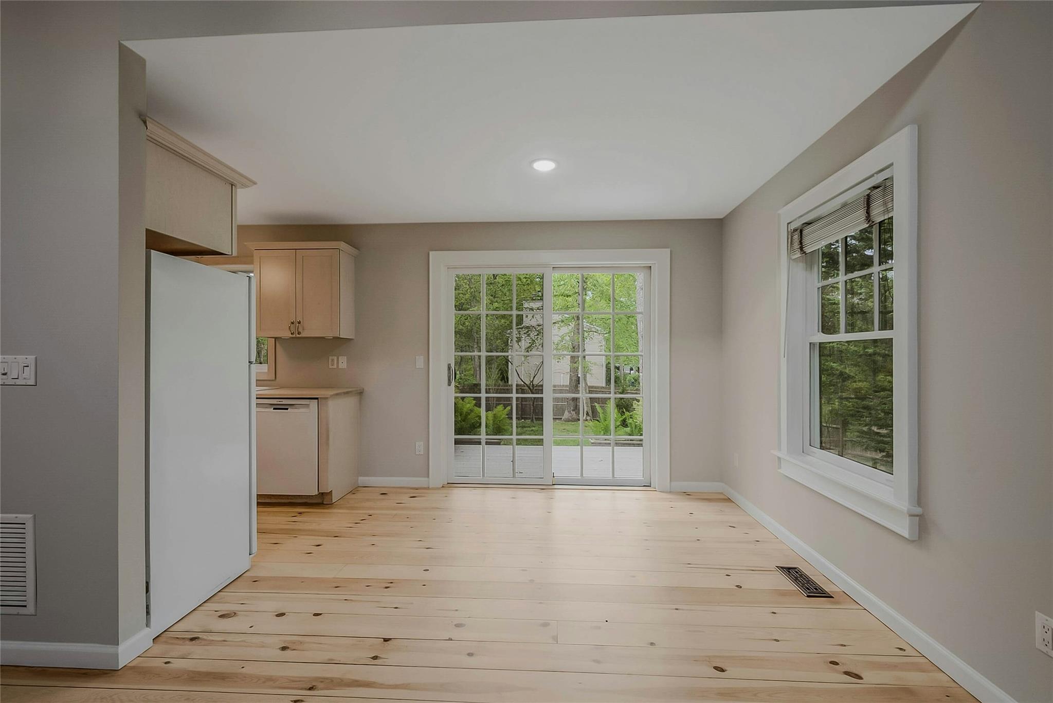11 The Pkwy Pkwy, Southampton, New York image 9