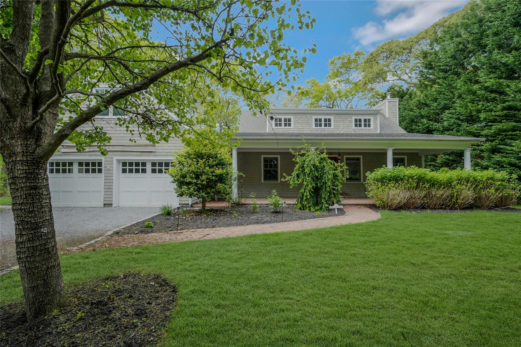 11 The Pkwy Pkwy, Southampton, New York image 3