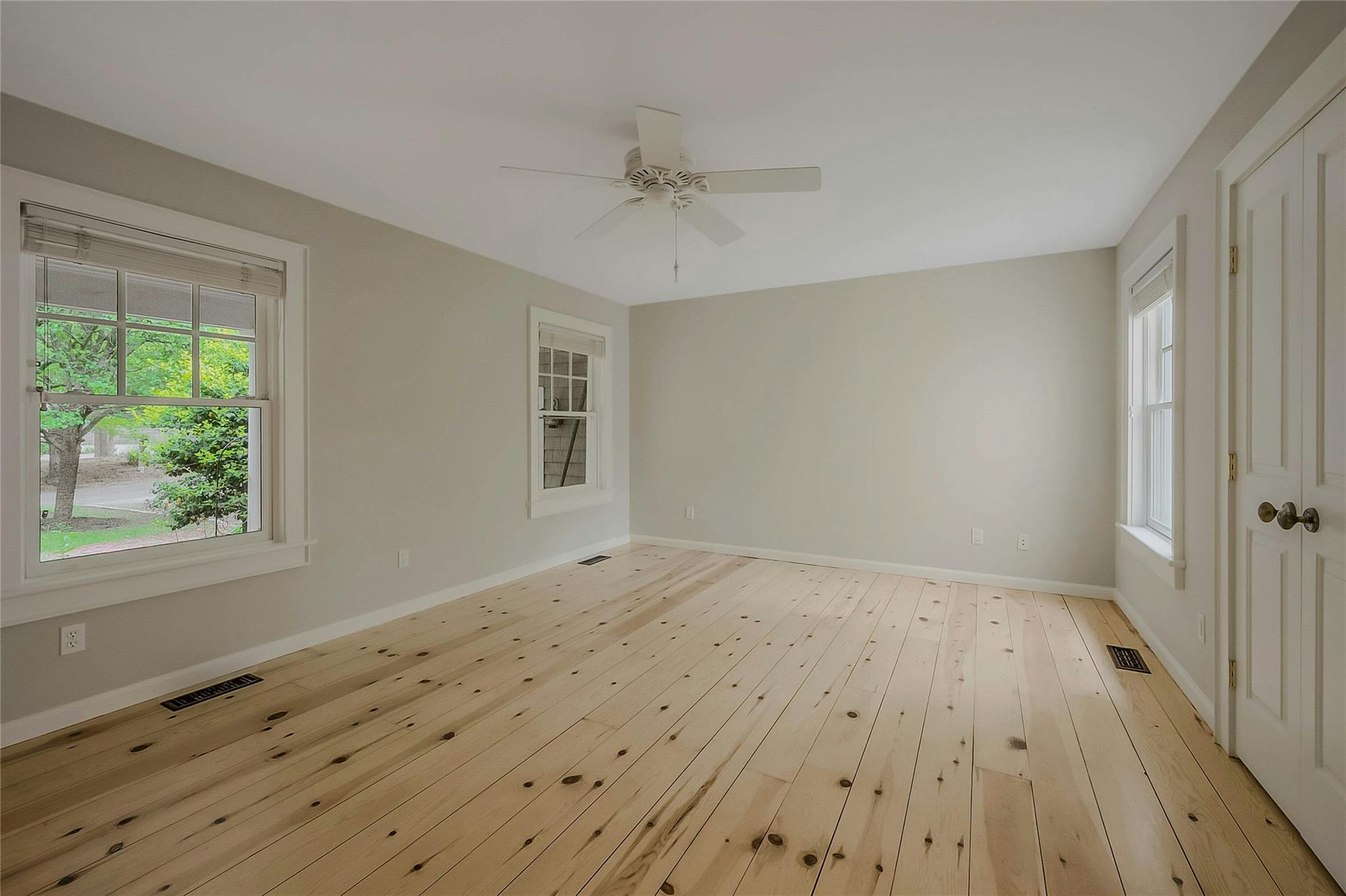 11 The Pkwy Pkwy, Southampton, New York image 14