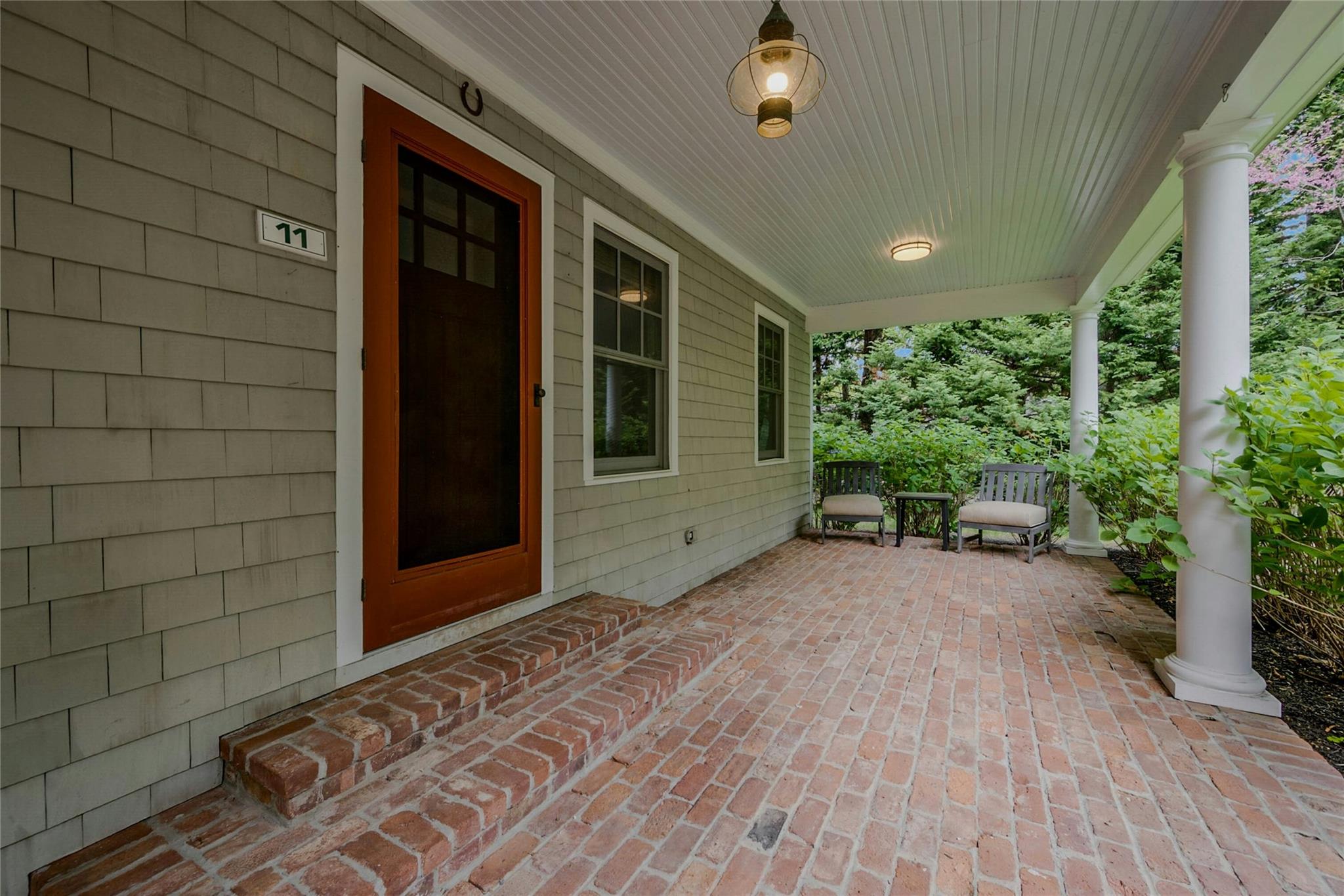 11 The Pkwy Pkwy, Southampton, New York image 5
