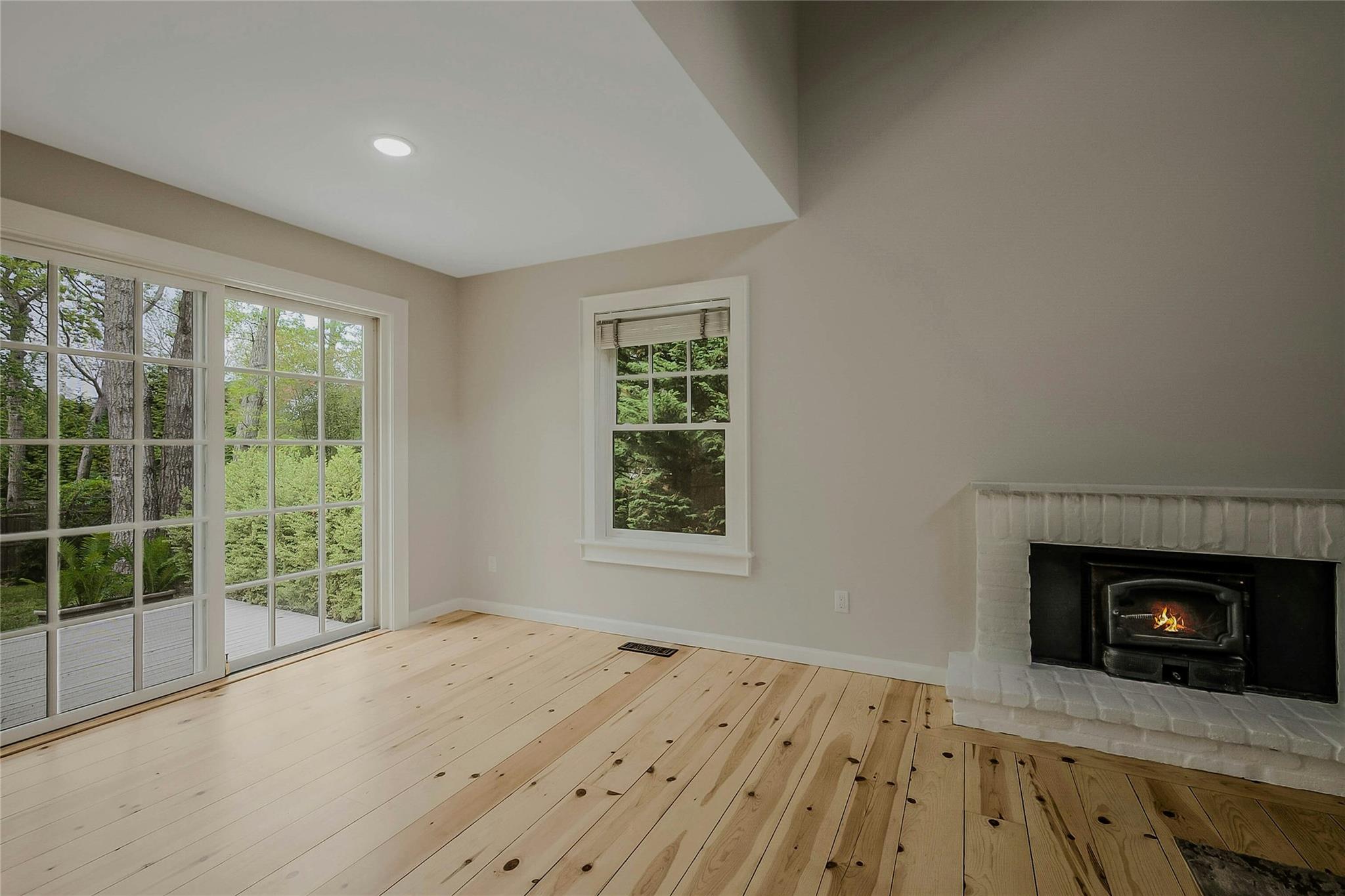 11 The Pkwy Pkwy, Southampton, New York image 11