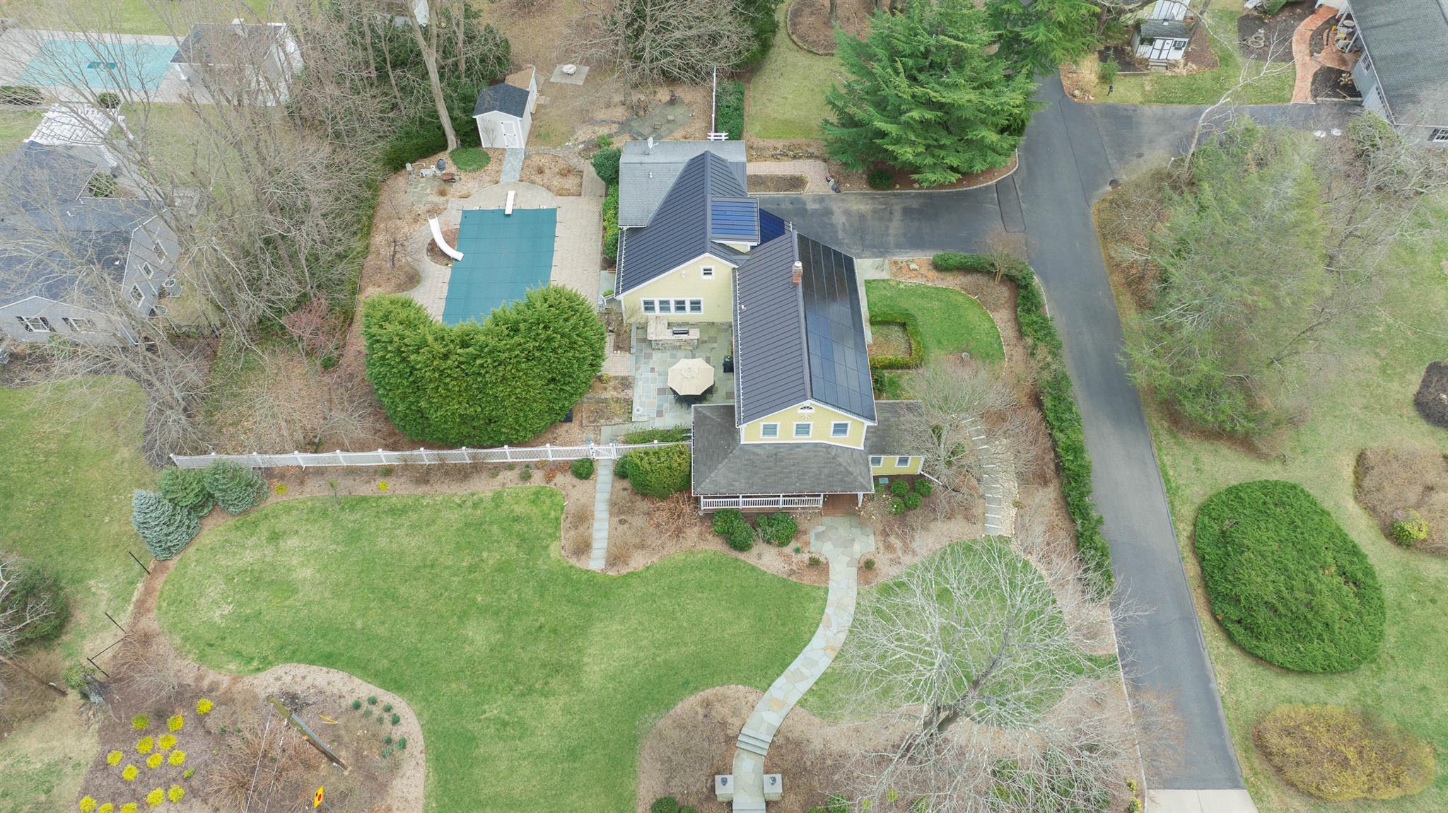 67 W Gnarled Hollow Road, Setauket, Florida image 43