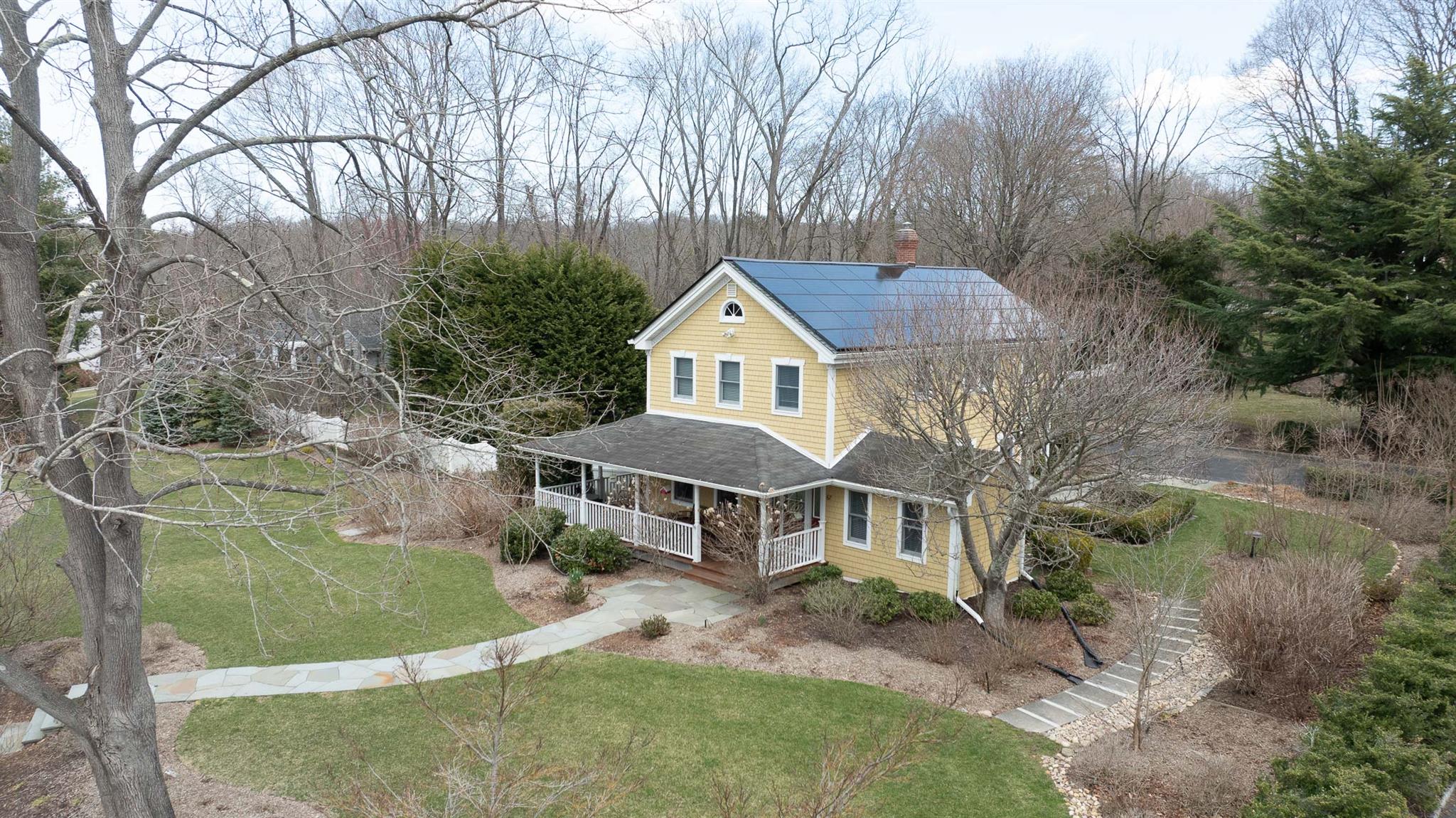 67 W Gnarled Hollow Road, Setauket, Florida image 42
