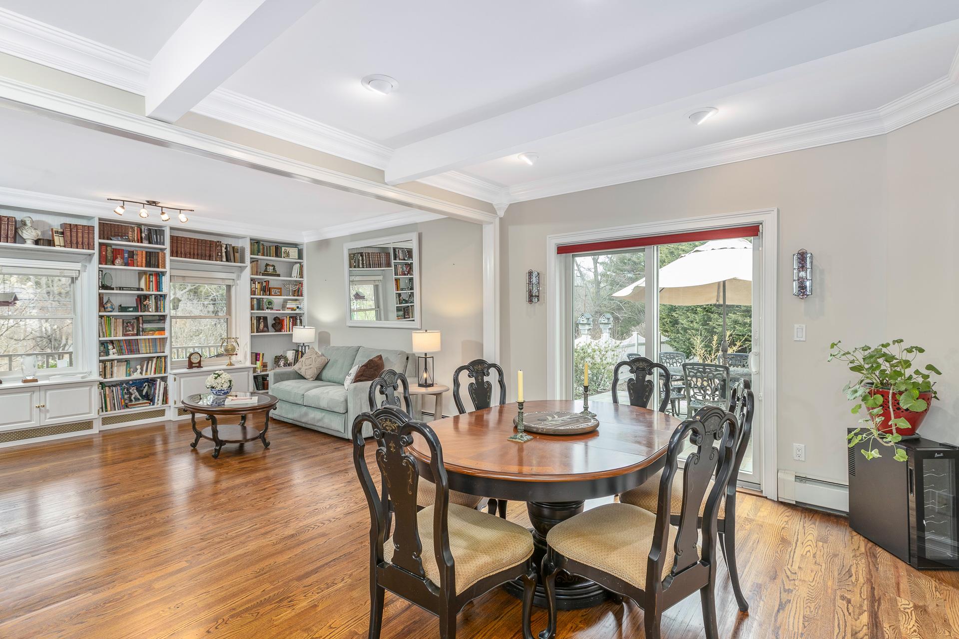 67 W Gnarled Hollow Road, Setauket, Florida image 11