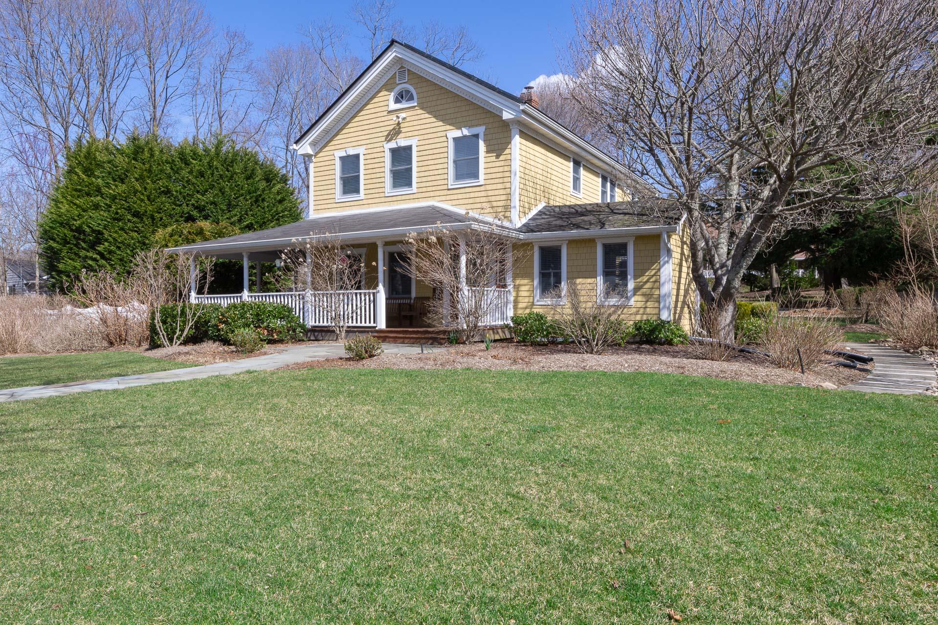 67 W Gnarled Hollow Road, Setauket, Florida image 4