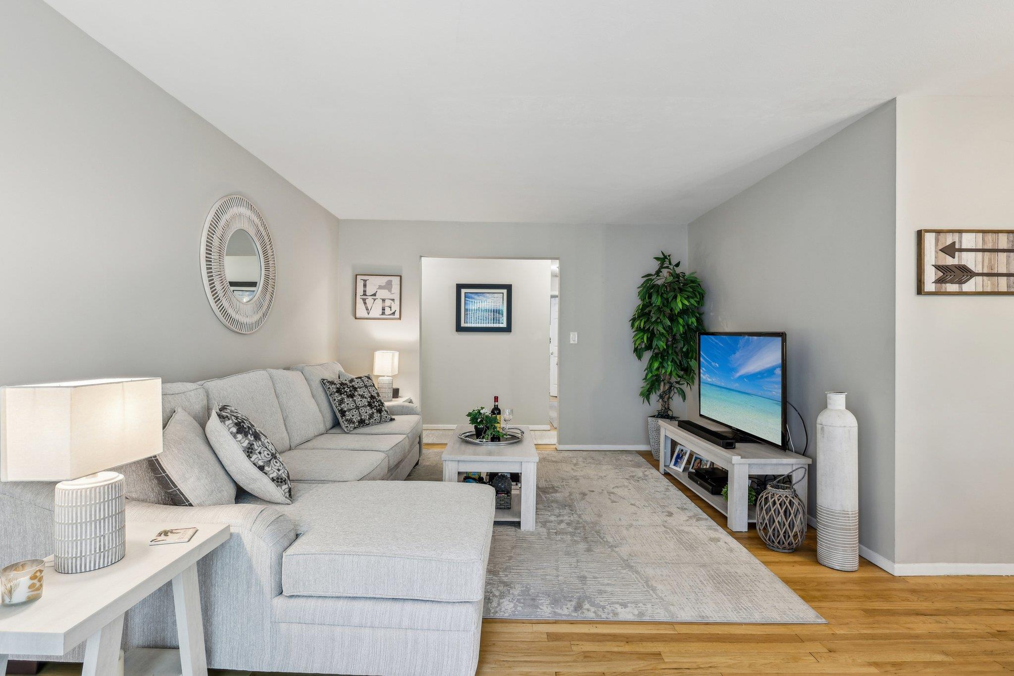 2 Church Lane #L, Valley Cottage, New York image 3