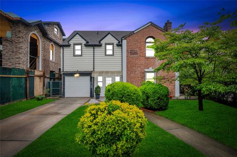 29-05 Parsons Boulevard Flushing NY 11354