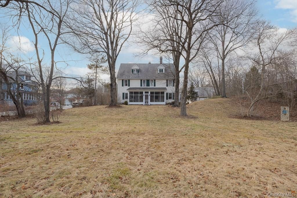 Photo of 102 W Wiley Street, Maybrook, NY 12543 (MLS # 952456)