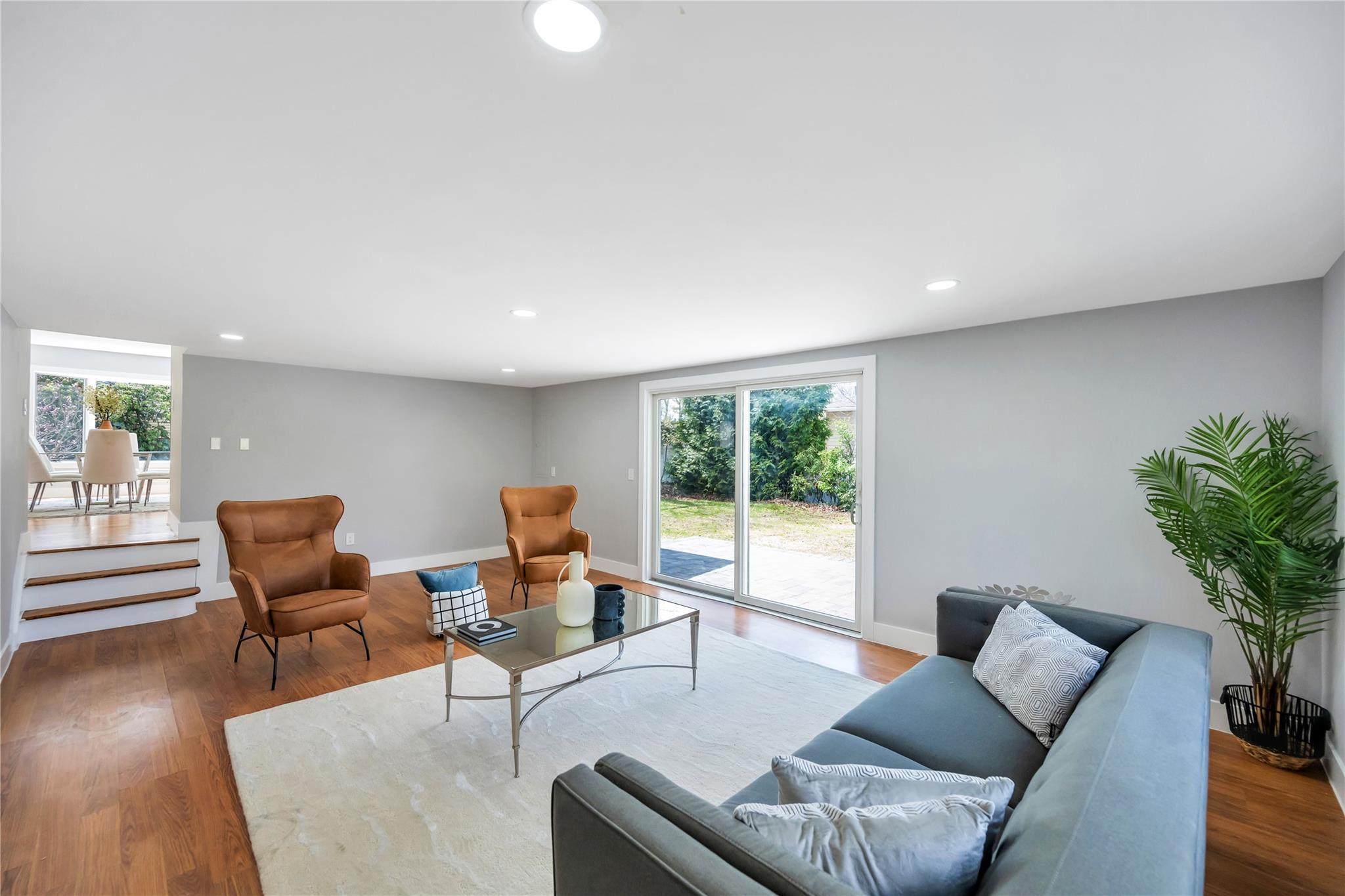 16 Huckleberry Lane, Oyster Bay, New York image 7