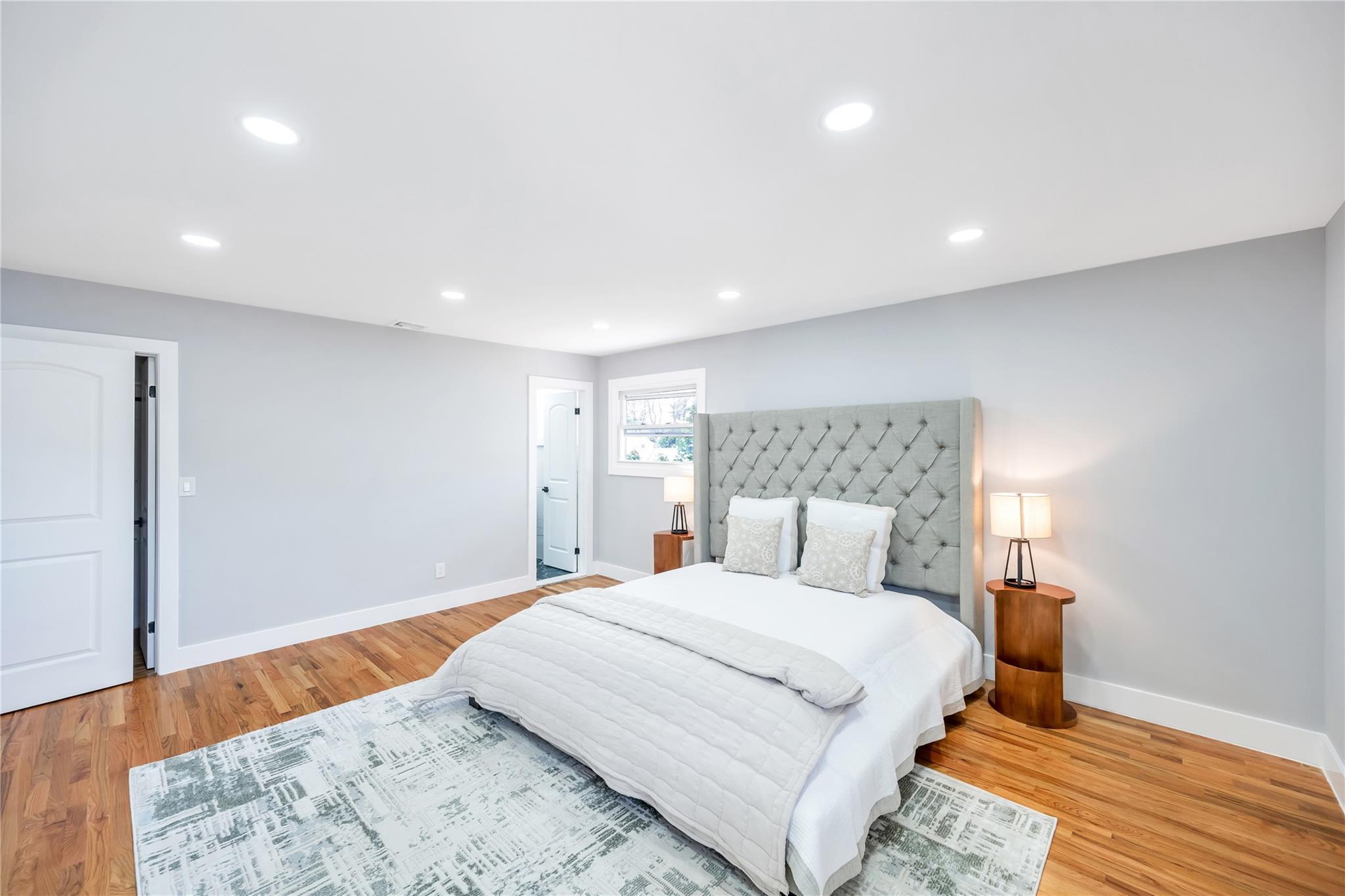 16 Huckleberry Lane, Oyster Bay, New York image 15