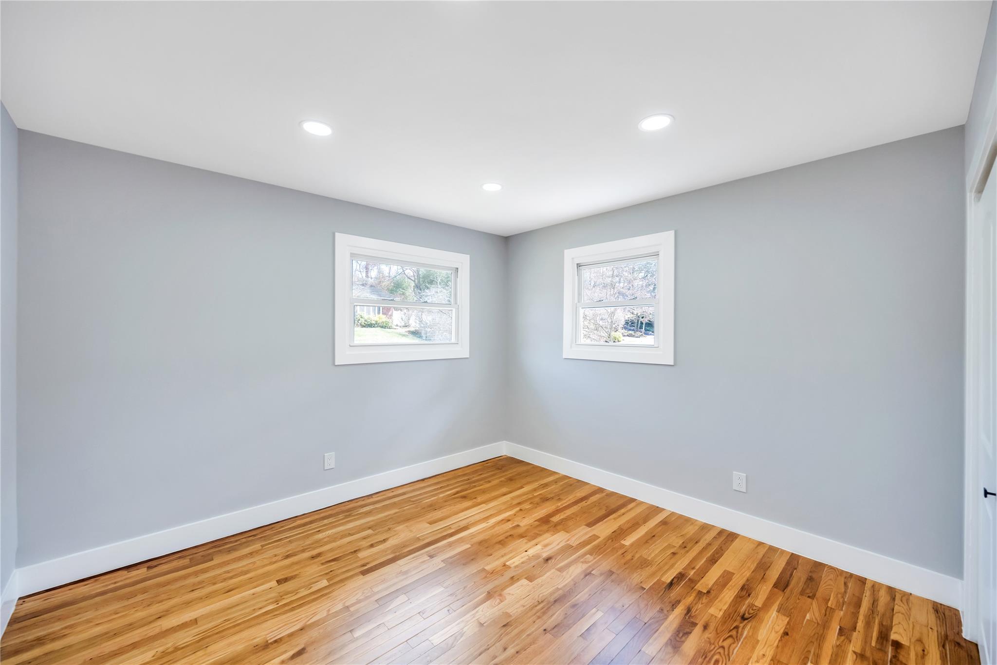 16 Huckleberry Lane, Oyster Bay, New York image 20
