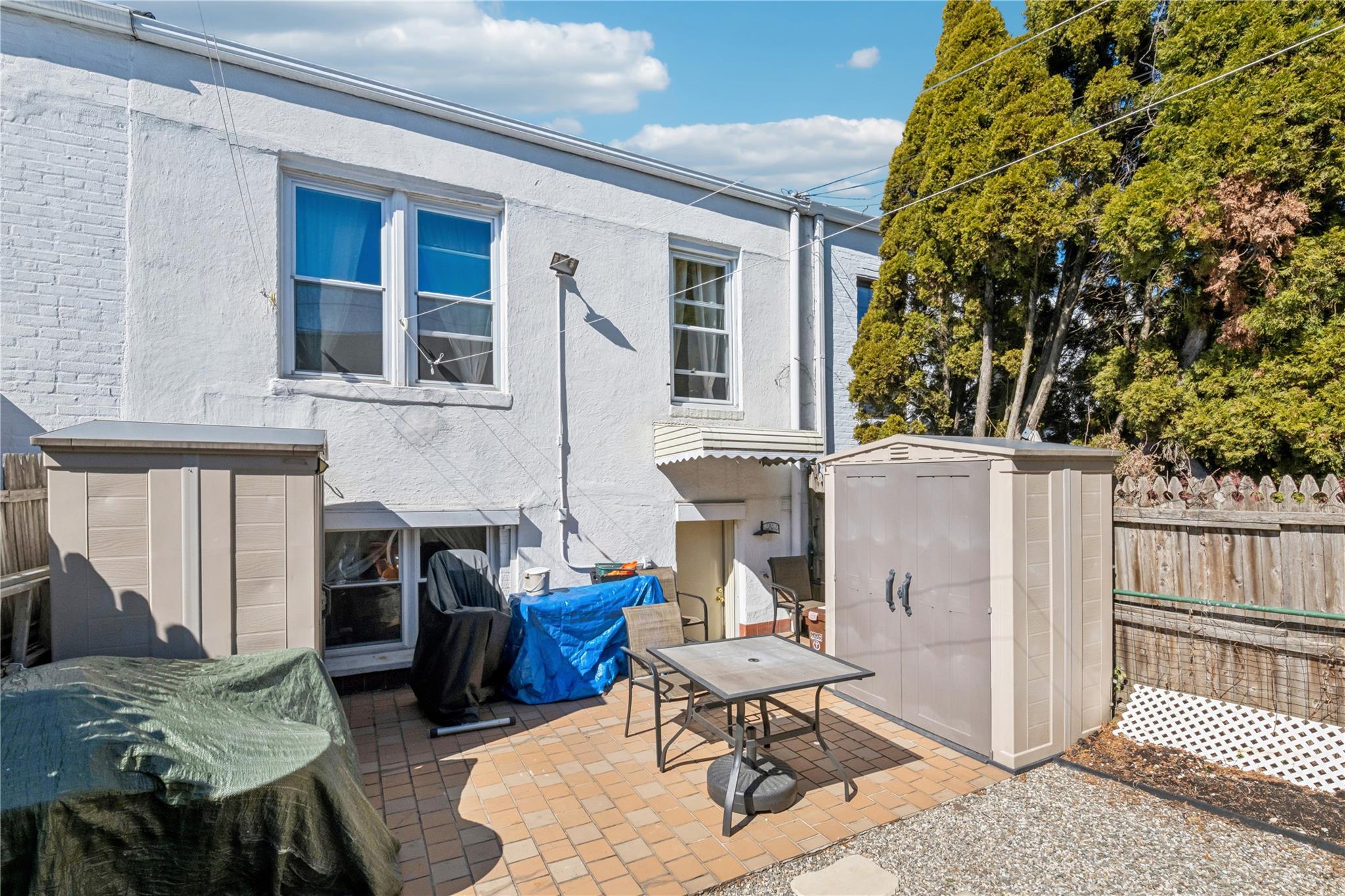 88-20 75th Ave Ave, Glendale, New York image 12