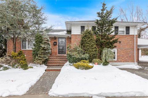 Homes For Sale - 24616 Cullman Avenue<br/> Little Neck, NY 11362