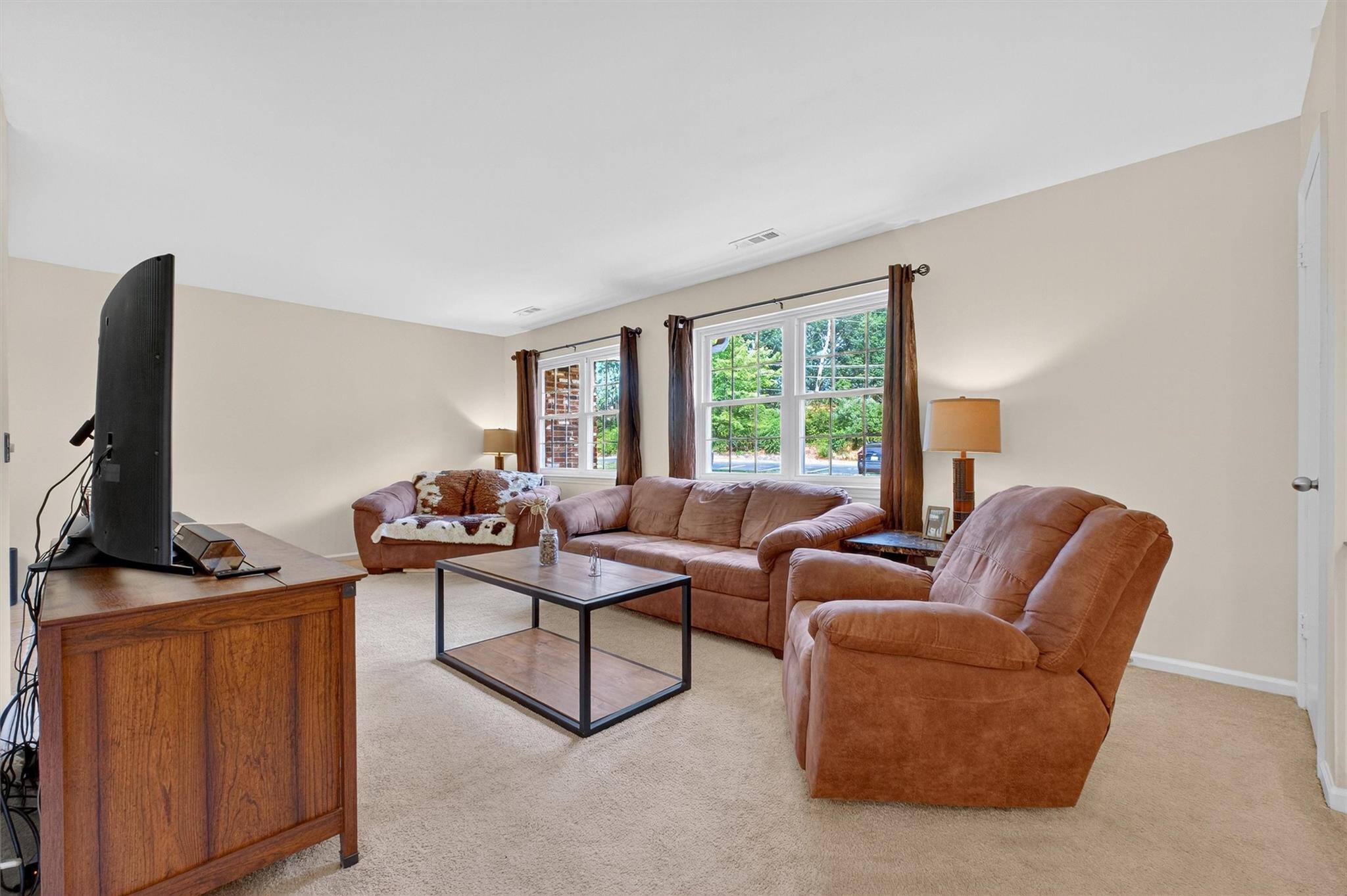 276 Temple Hill Road 2710