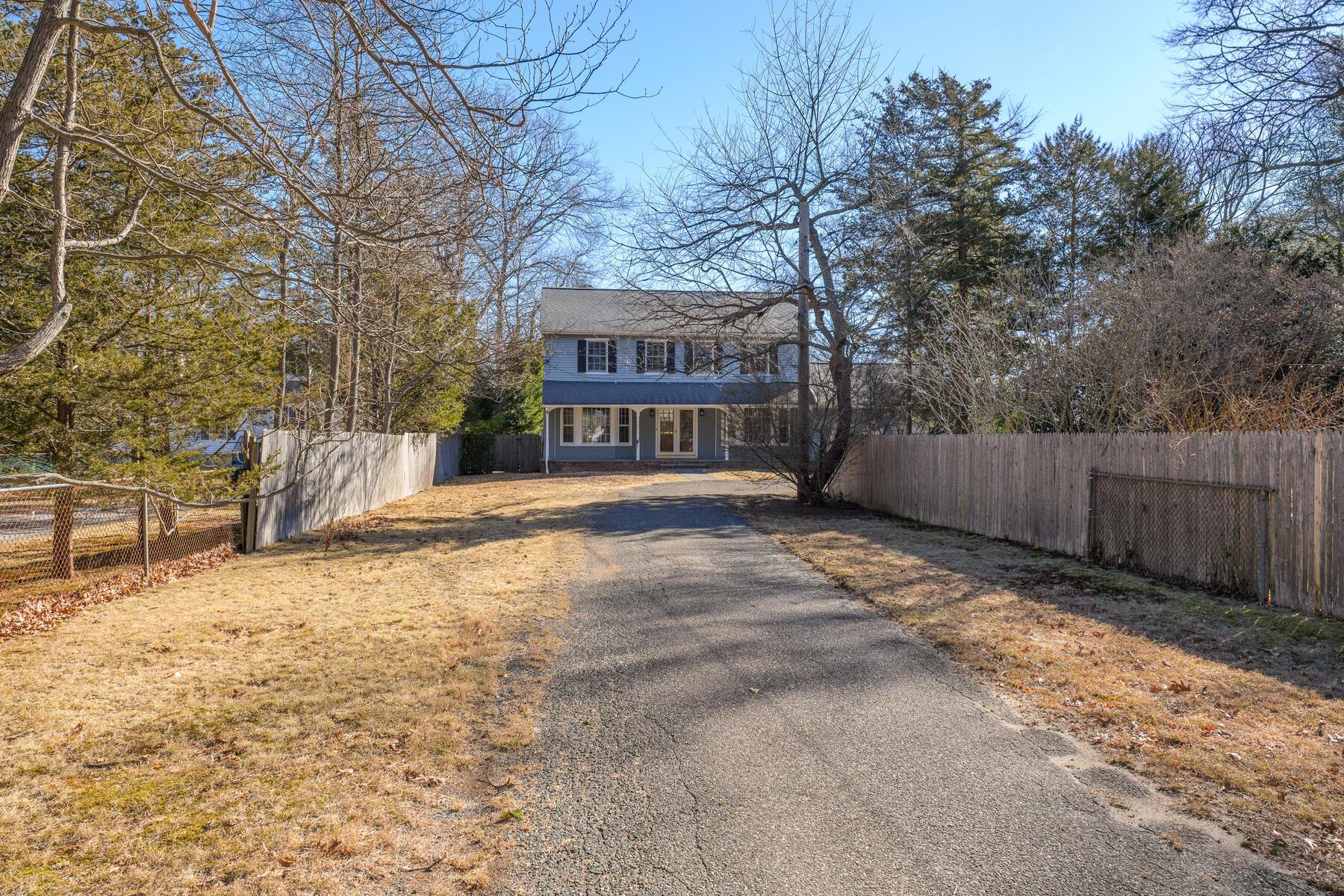 65 Tamarack Street, East Northport, New York image 28