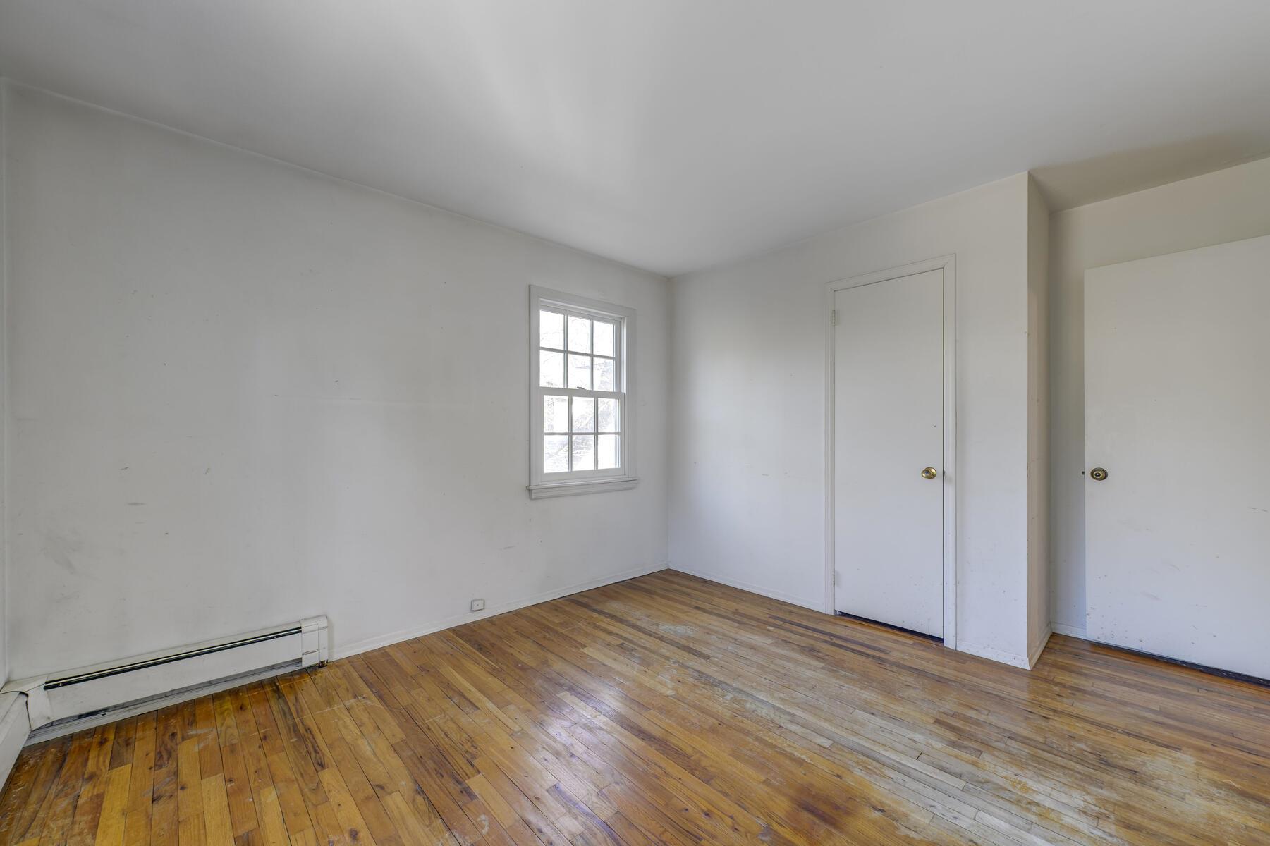 65 Tamarack Street, East Northport, New York image 20