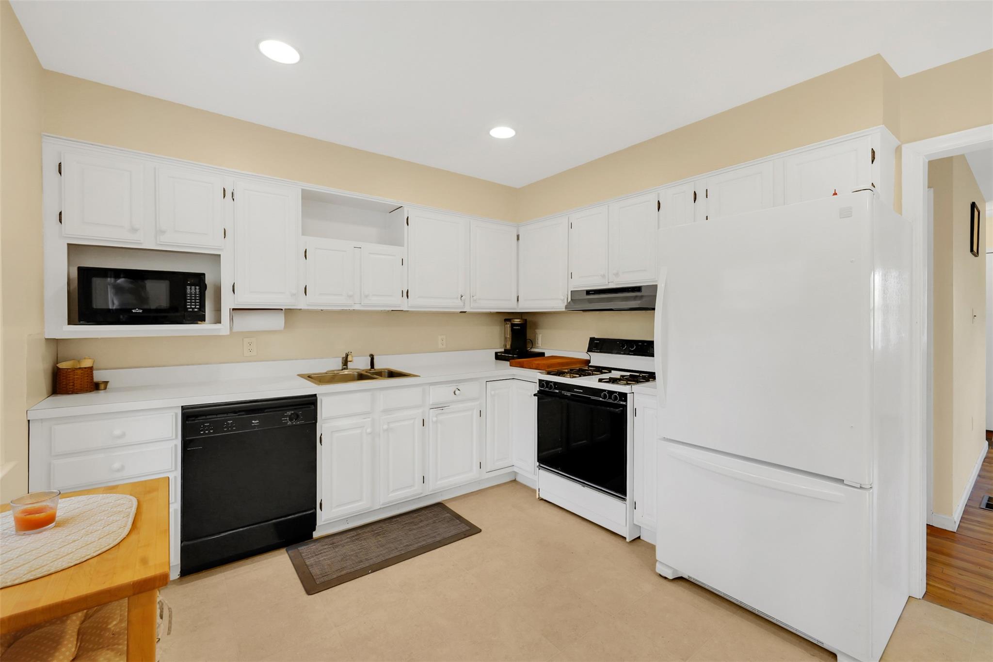 15 Spencer Drive, Red Hook, New York image 6