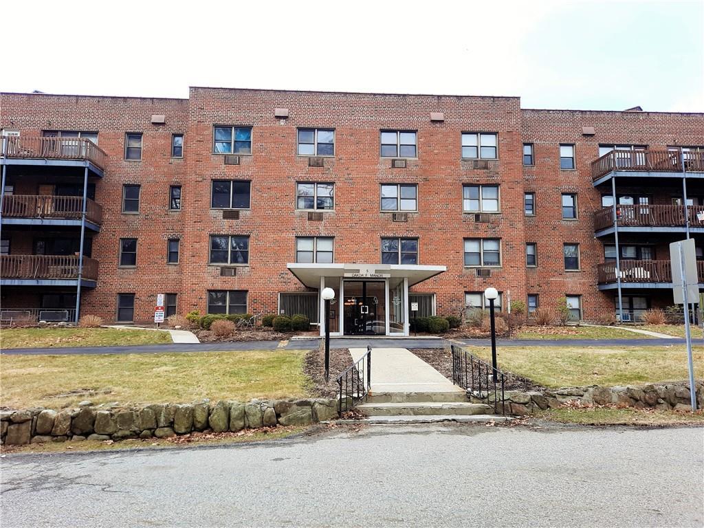 5 Oakdale Manor #B11, Suffern, New York image 1