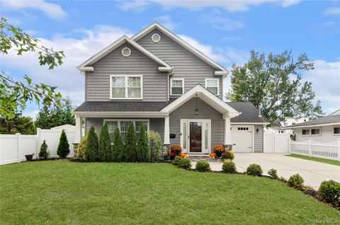 41 Weidner Avenue Oceanside NY 11572