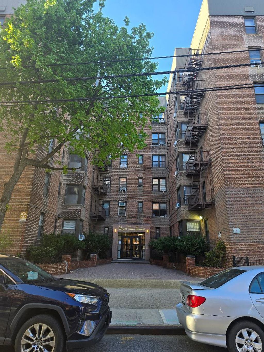 Photo of 84-19 51 Avenue Ave #1I, Elmhurst, NY 11373 (MLS # 988475)