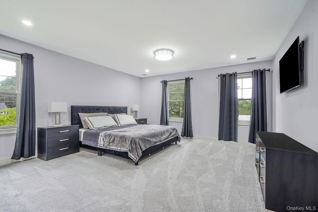 Photo of 353 A Winthrop Street, Westbury, NY 11590 (MLS # 983766)