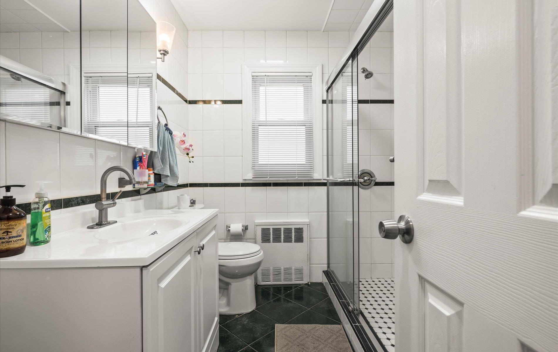 210 Parker Avenue, West Hempstead, New York image 13