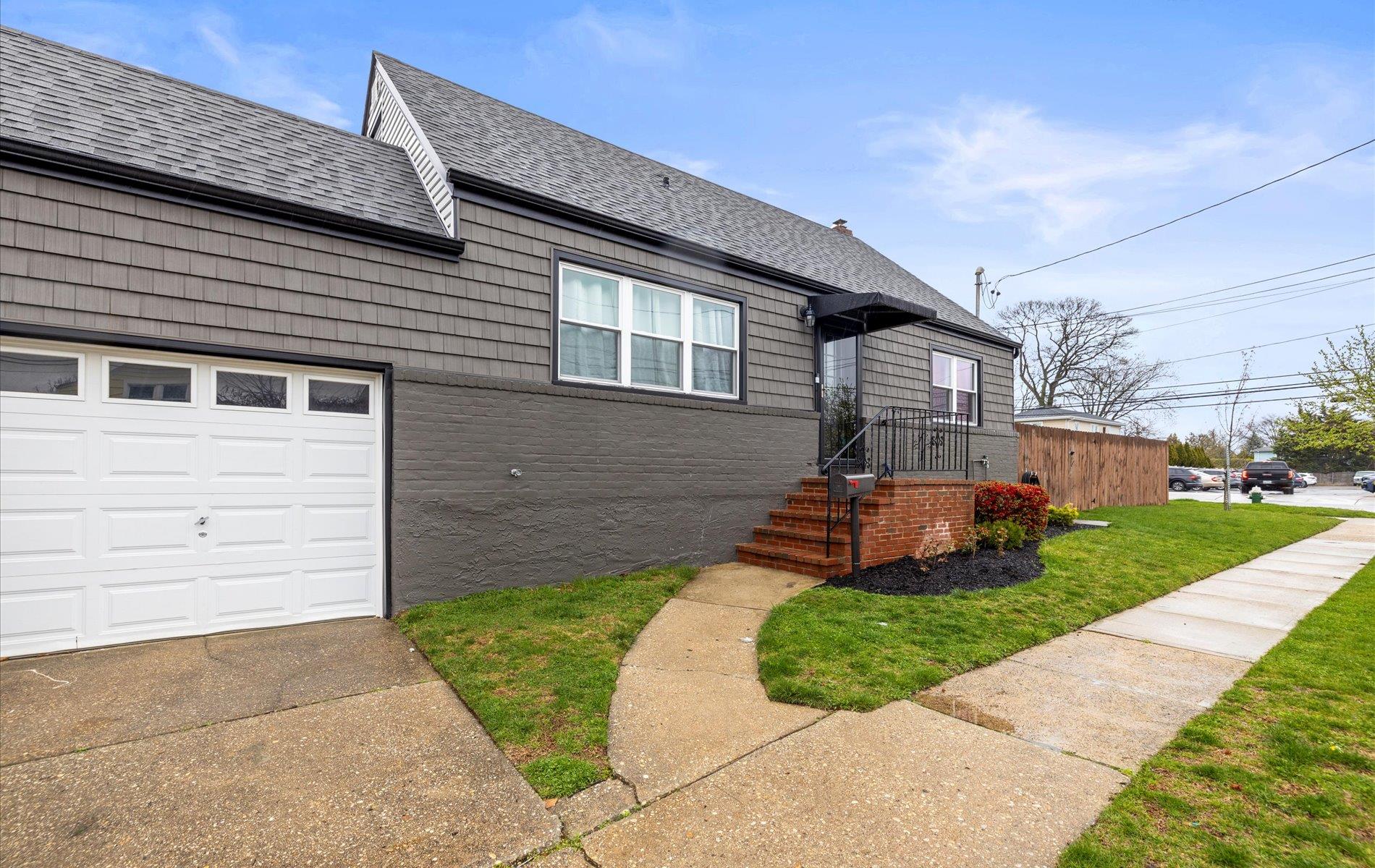 210 Parker Avenue, West Hempstead, New York image 1