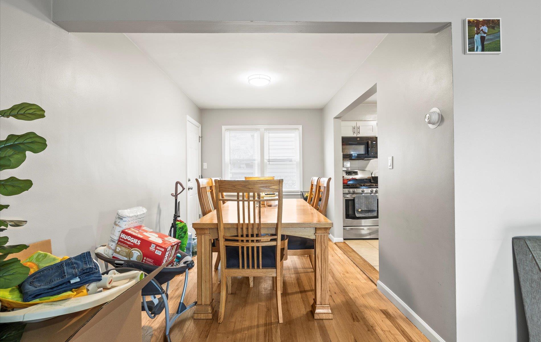 210 Parker Avenue, West Hempstead, New York image 9