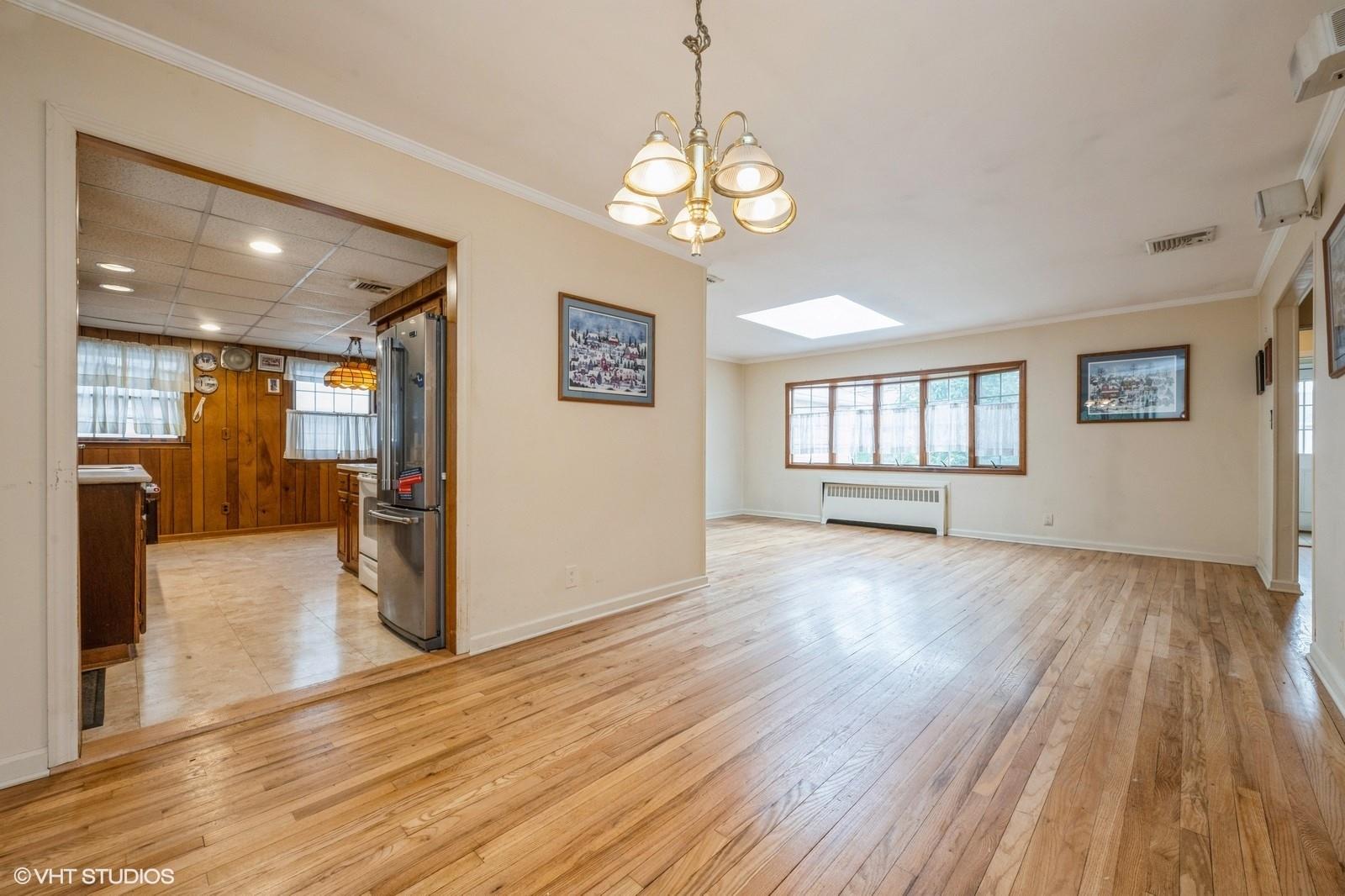 1492 Poulson Street, Wantagh, New York image 7