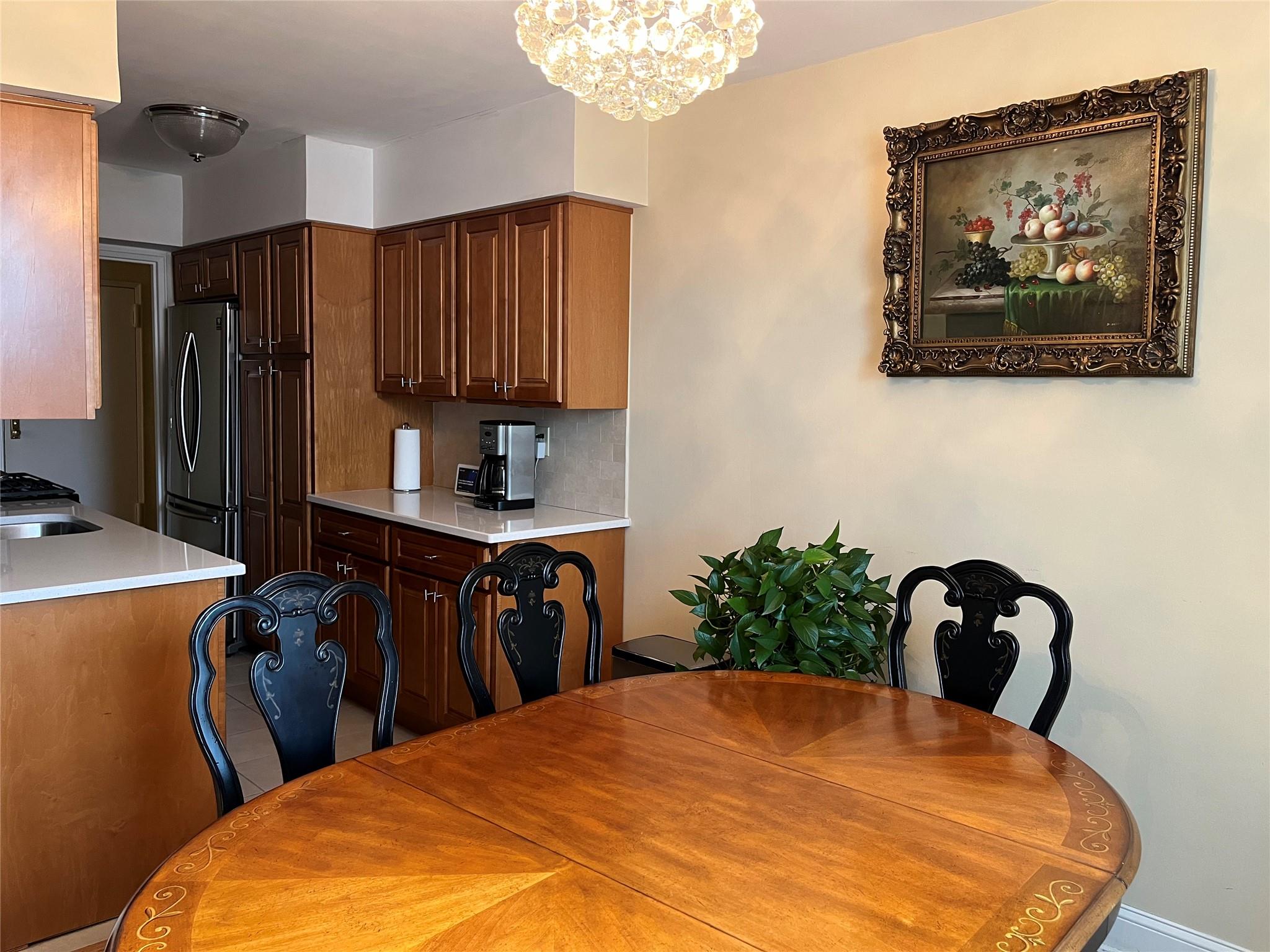 60 Hempstead Ave Ave #3 J, Lynbrook, New York image 7