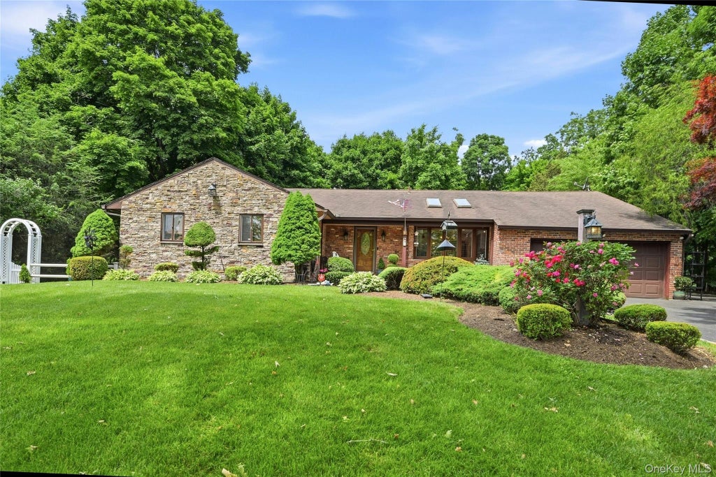 Photo of 3 Partridge Lane, Huntington, NY 11743 (MLS # 1014315)