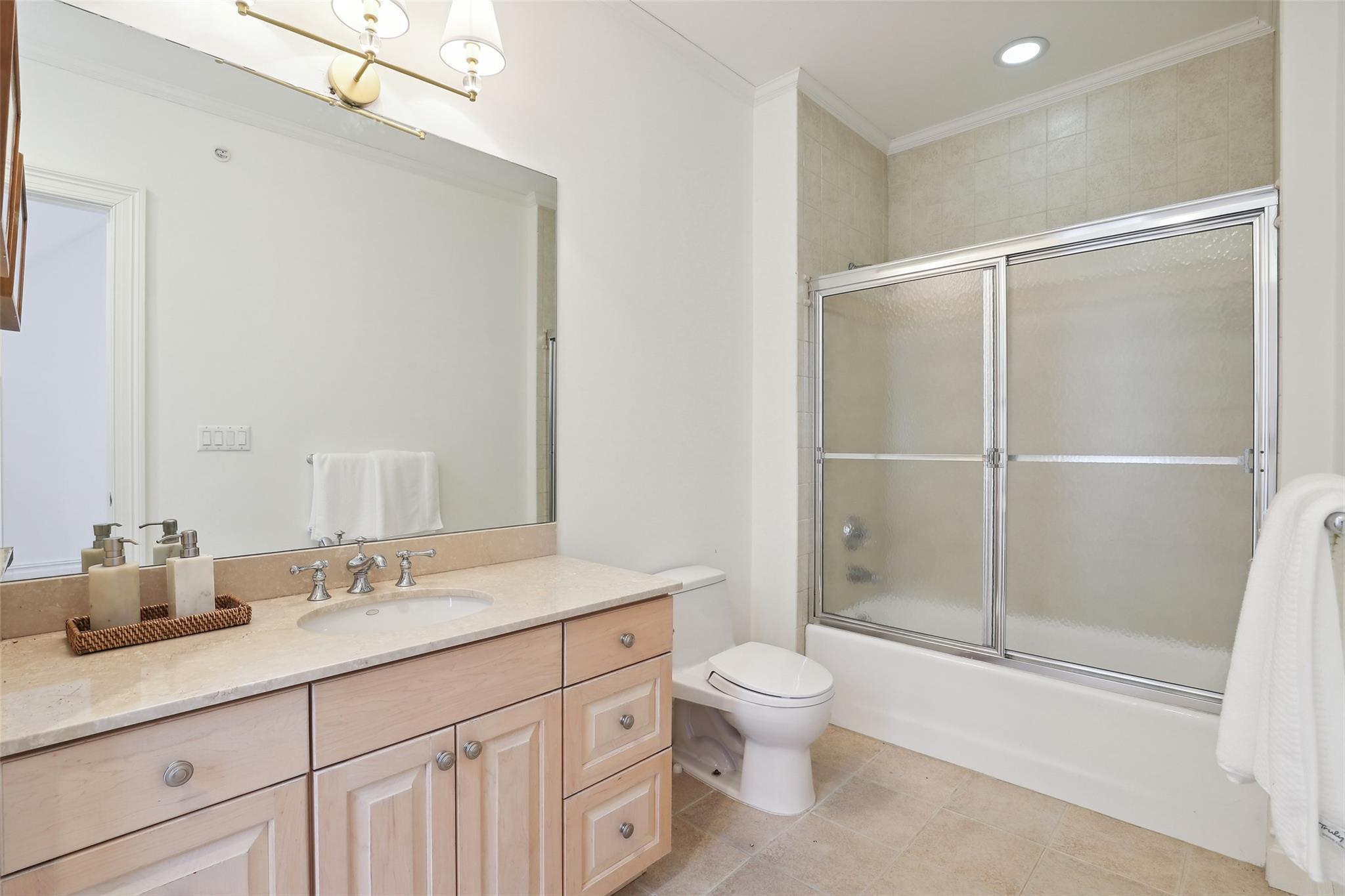 15 Oak Valley Lane, Purchase, New York image 28