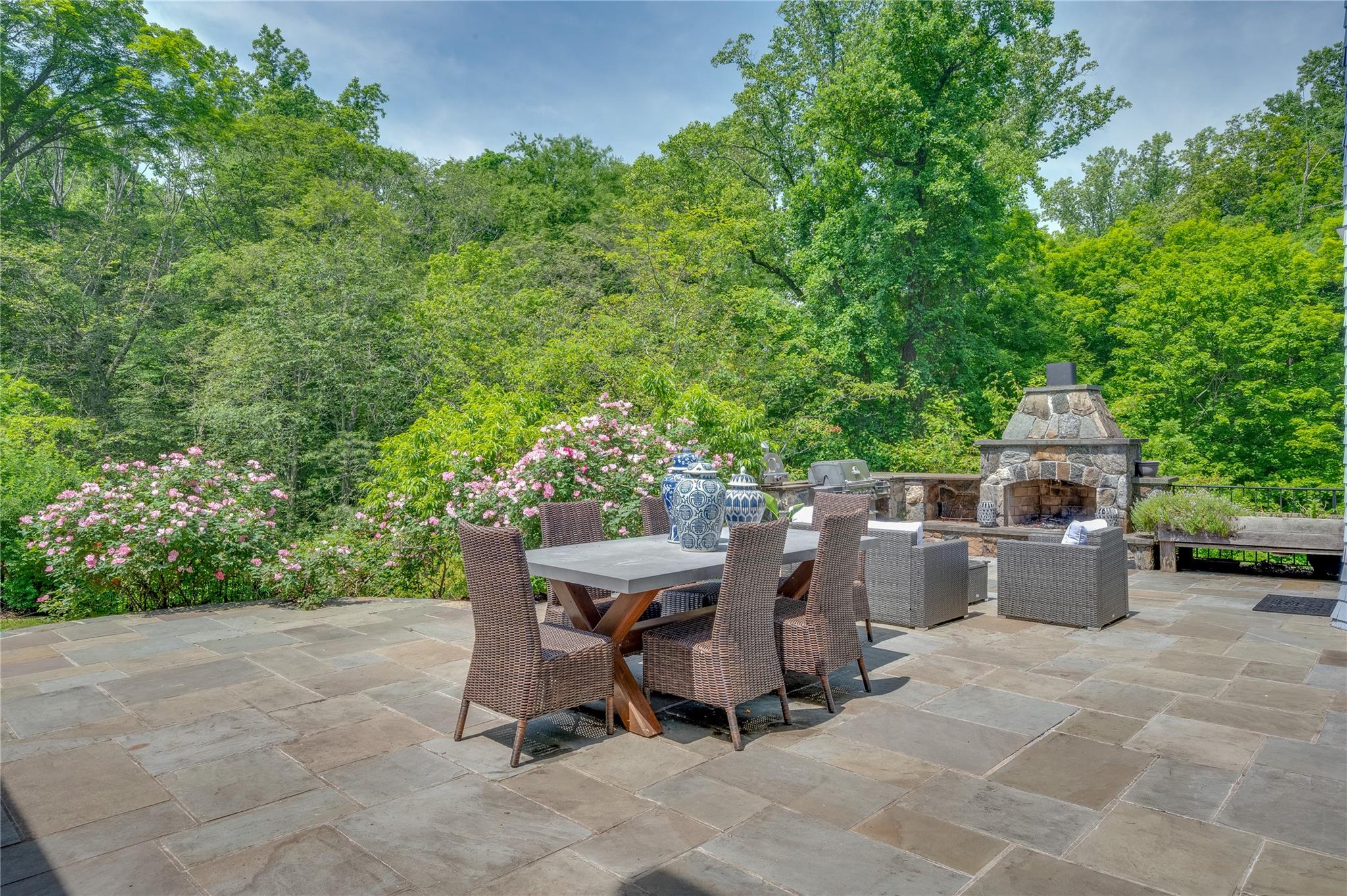 15 Oak Valley Lane, Purchase, New York image 29